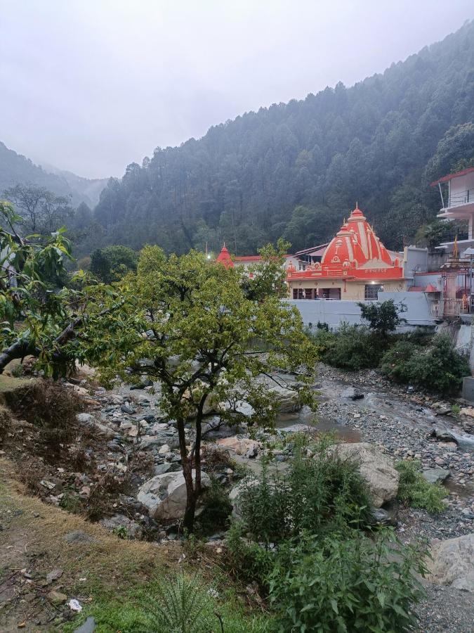 Mohraj Home Stay Bhowali Eksteriør billede