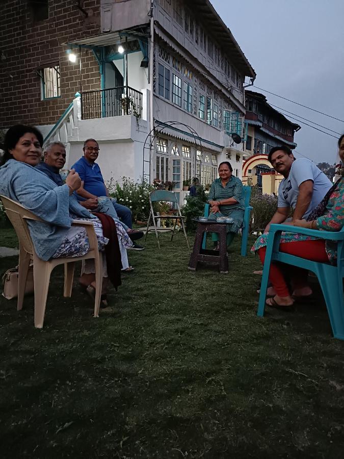 Mohraj Home Stay Bhowali Eksteriør billede